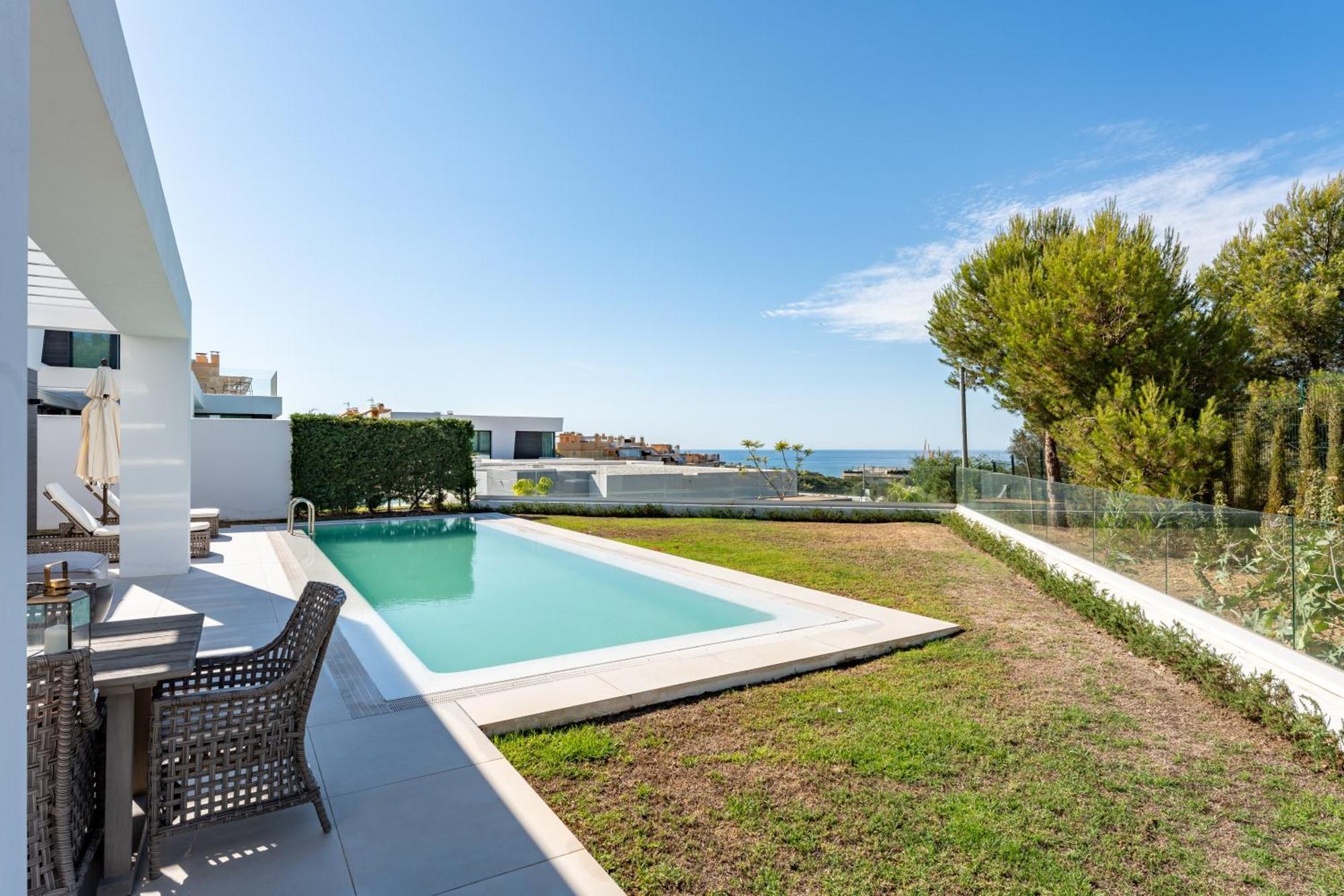 Villa Lujosa Con Vistas Al Mar Marbella